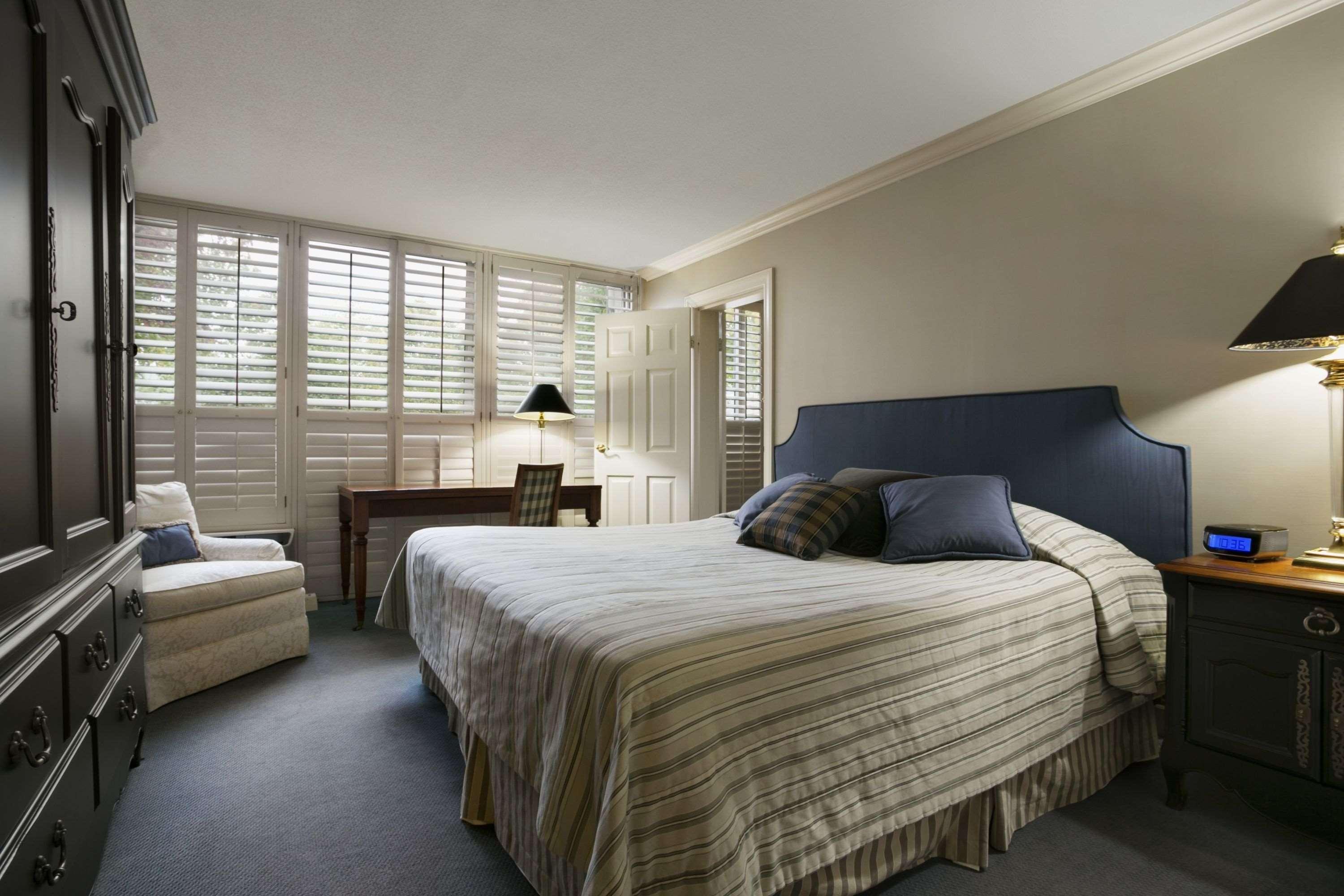Days Inn By Wyndham Sidney Oh Esterno foto